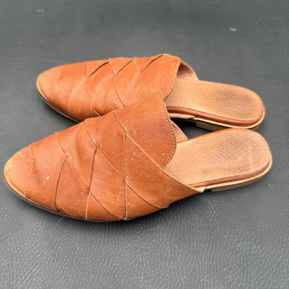Seychelles Woven Mules‎ Tan Leather Slip On Women's Size 7